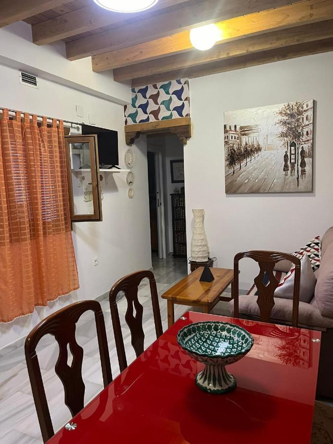 Patio De Leones Apartment