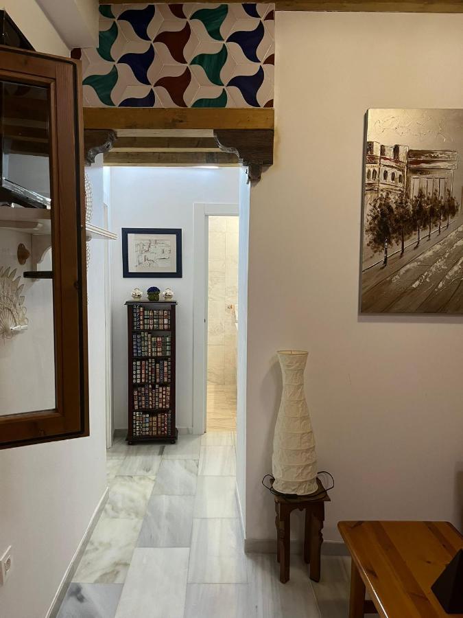 Patio De Leones Apartment
